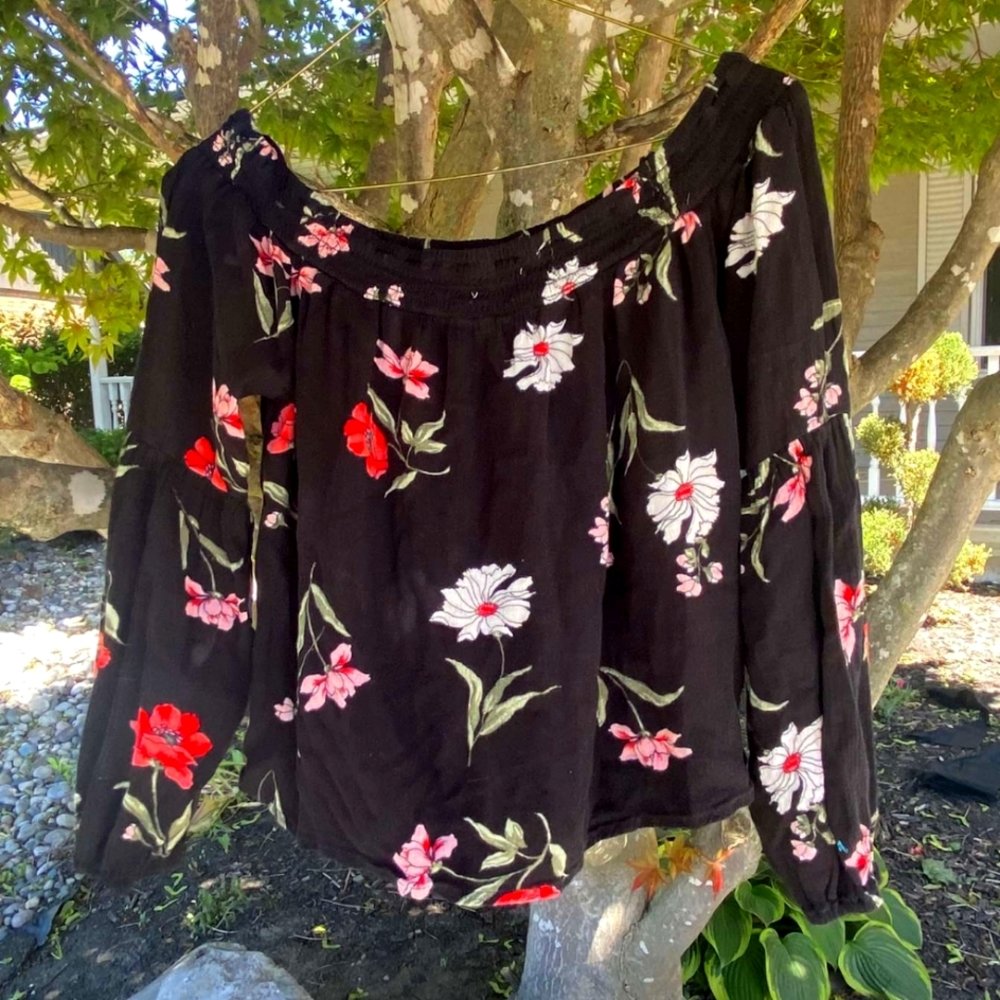 Long sleeve shirt
